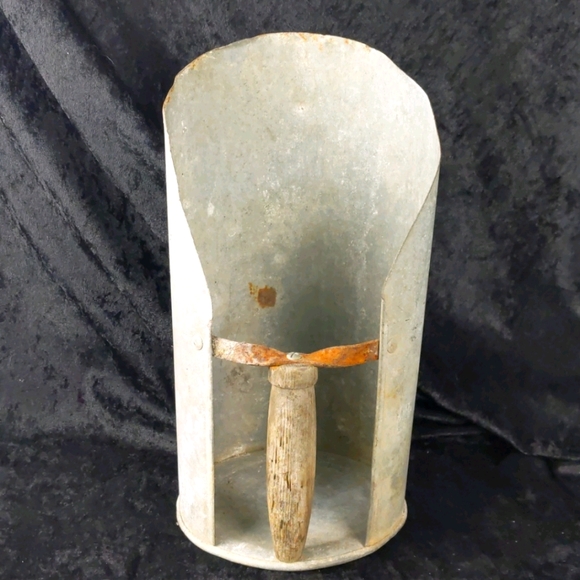 Vintage large rustic metal grain scoop wood handle